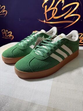 adidas gazelle silver green womens Grape Blitz Adidas Ultraboost Football